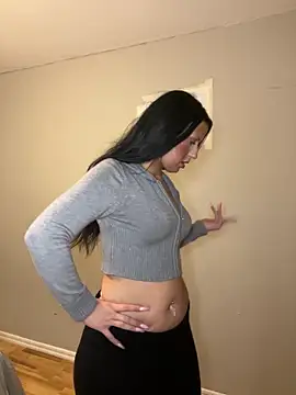 SweNatasha online show from April 2026 09:23:01 PM