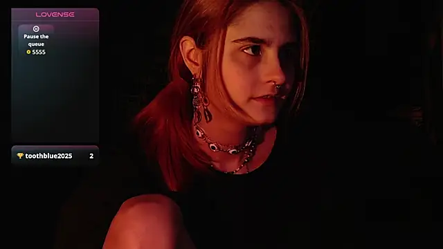 scarlettharrison09 online show from October 2025 09:58:02 PM