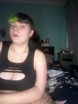 Snapshot of kira_132 chatting on November 2025 01:27:01 AM kira 132 online show from November 2025 01:27:01 AM