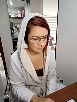 your red rose  online show from December 2024 02:06:02 PM