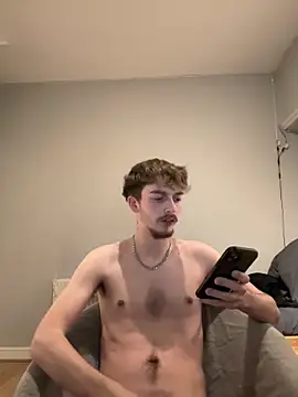 plumboyee online show from December 2024 08:28:02 PM