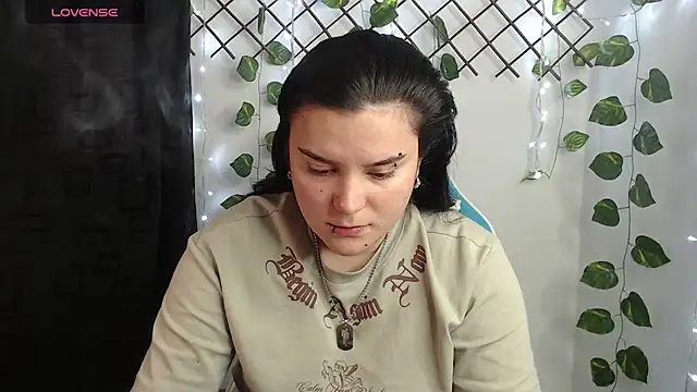 Snapshot of Nika_1_ chatting on June 2026 10:27:02 PM Nika 1 online show from June 2026 10:27:02 PM