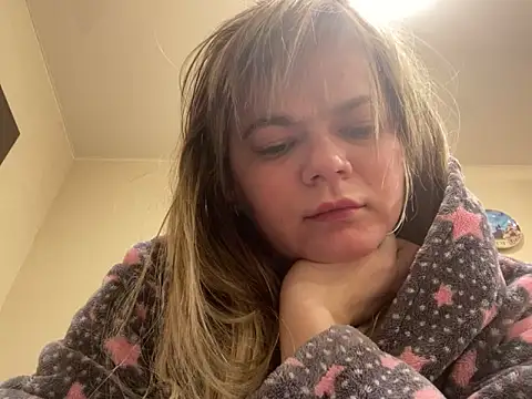 SkyAdelina241 online show from January 2025 05:52:02 PM