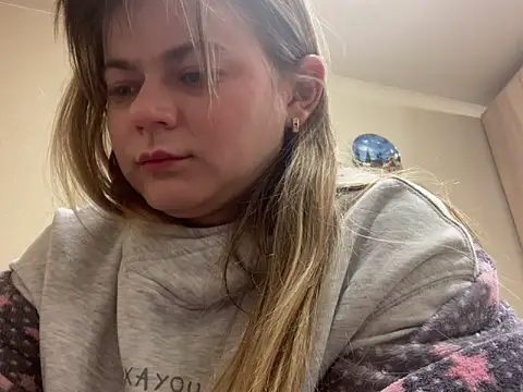 SkyAdelina241 online show from January 2025 08:56:01 PM