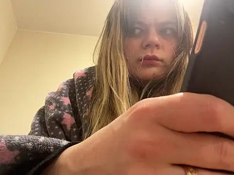 SkyAdelina241 online show from January 2025 08:22:01 PM