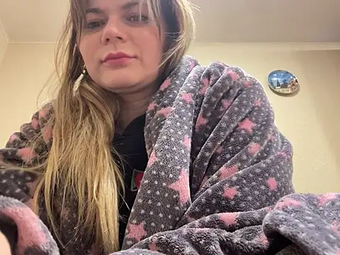 SkyAdelina241 online show from January 2025 06:50:01 PM