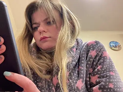 SkyAdelina241 online show from February 2025 06:08:02 PM