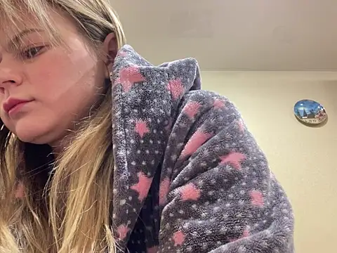 SkyAdelina241 online show from February 2025 05:56:02 PM