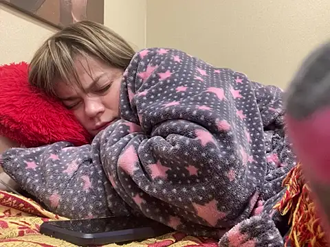 SkyAdelina241 online show from February 2025 11:34:01 PM