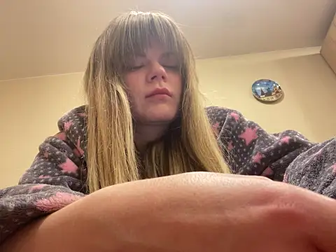 SkyAdelina241 online show from February 2025 10:36:01 PM