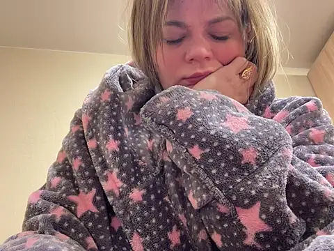 SkyAdelina241 online show from February 2025 07:30:01 PM