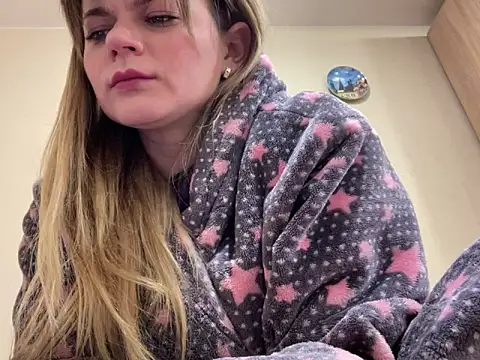 SkyAdelina241 online show from March 2025 01:51:01 PM