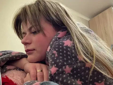 SkyAdelina241 online show from March 2025 08:31:02 PM