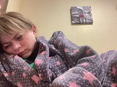 SkyAdelina241 online show from March 2025 05:39:01 PM