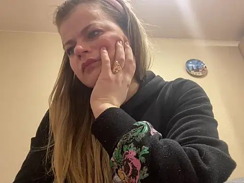 SkyAdelina241 online show from March 2025 02:45:01 PM