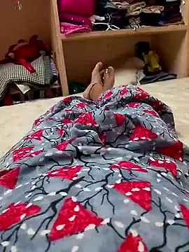 Snapshot of sneha_telugu_girl chatting on December 2024 04:28:02 PM sneha telugu girl online show from December 2024 04:28:02 PM