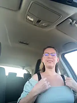 Snapshot of uber_babe chatting on December 2024 10:07:01 AM uber babe online show from December 2024 10:07:01 AM