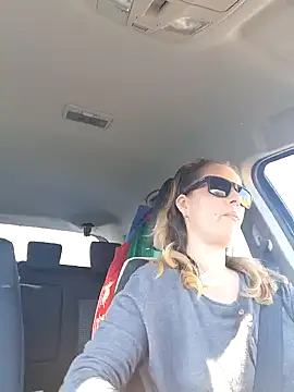 Snapshot of uber_babe chatting on January 2025 12:13:01 PM uber babe online show from January 2025 12:13:01 PM