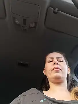 Snapshot of uber_babe chatting on January 2025 02:46:01 PM uber babe online show from January 2025 02:46:01 PM