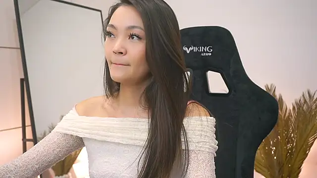 Peopleneedlove144 online show from January 2025 11:26:02 AM