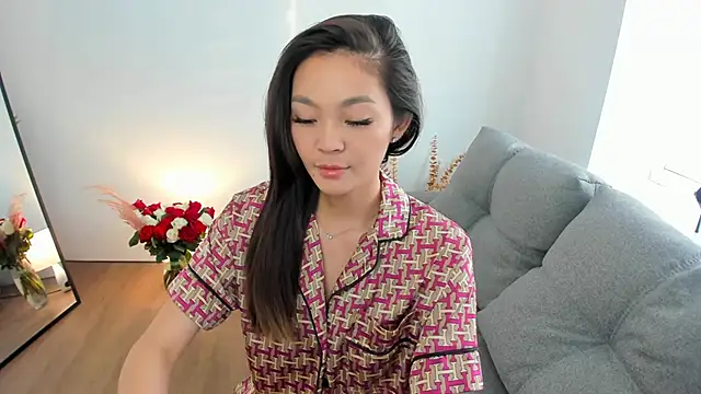 Peopleneedlove144 online show from February 2025 12:11:02 PM