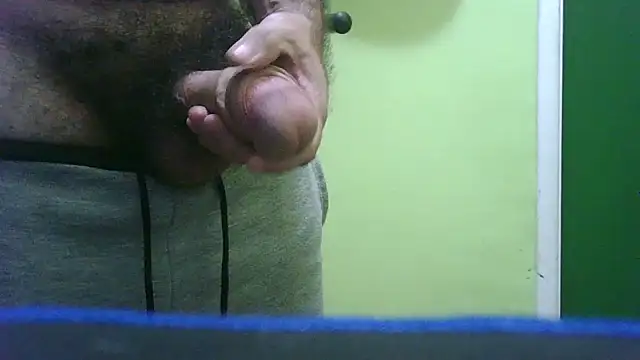 loganwolverine02 online show from January 2025 08:56:02 PM