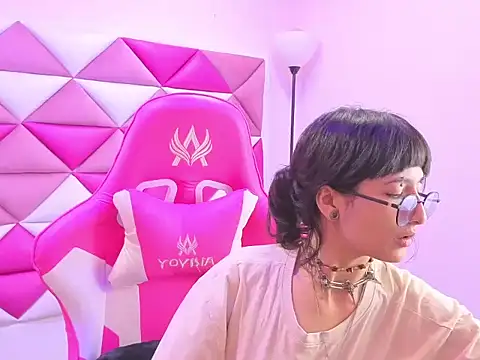 Danny Face online show from November 2025 02:05:02 PM