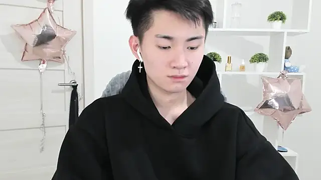 Snapshot of Miram_Yu chatting on December 2024 08:59:01 AM Miram Yu online show from December 2024 08:59:01 AM