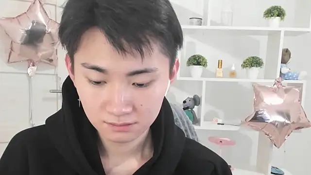 Snapshot of Miram_Yu chatting on December 2024 09:11:01 PM Miram Yu online show from December 2024 09:11:01 PM