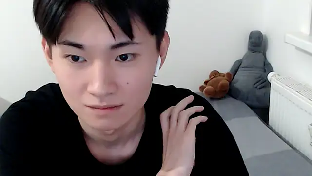 Snapshot of Miram_Yu chatting on October 2025 03:06:01 AM Miram Yu online show from October 2025 03:06:01 AM