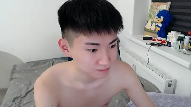 Snapshot of Miram_Yu chatting on May 2026 09:34:02 PM Miram Yu online show from May 2026 09:34:02 PM