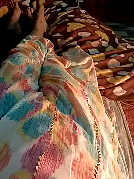 QUEEN-X-CPL online show from January 2025 05:02:01 PM