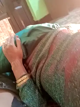 QUEEN-X-CPL online show from January 2025 05:42:02 PM