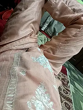 QUEEN-X-CPL online show from February 2025 08:41:01 PM