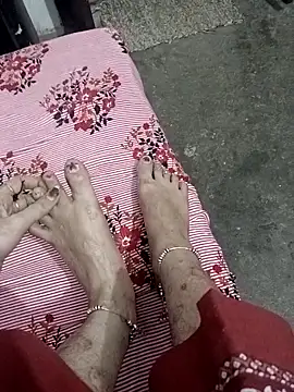 QUEEN-X-CPL online show from September 2025 05:57:02 PM