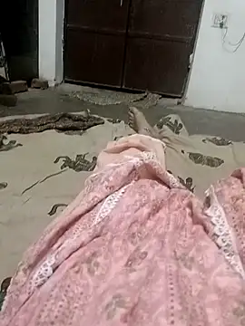 QUEEN-X-CPL online show from September 2025 06:08:01 PM