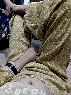 QUEEN-X-CPL online show from September 2025 05:58:01 PM