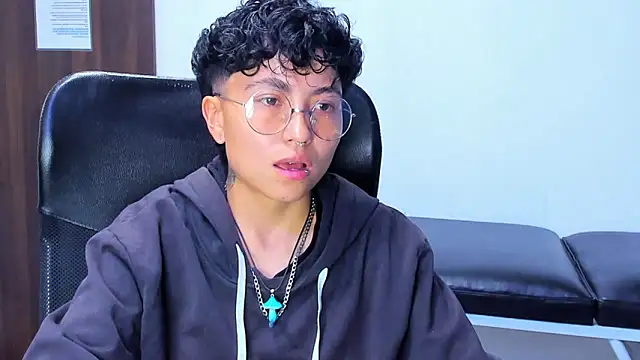 Im Mathias online show from February 2026 02:42:01 AM