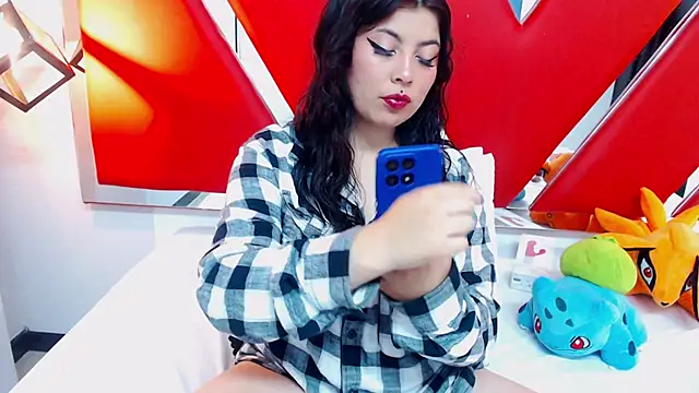 Snapshot of LatentFantasy chatting on February 2025 12:25:02 PM LatentFantasy online show from February 2025 12:25:02 PM