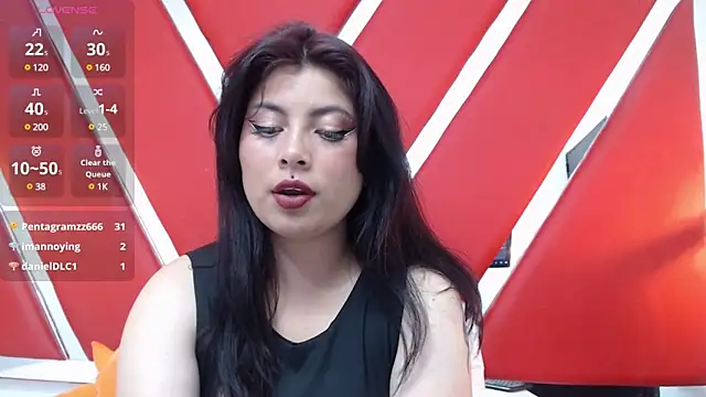 Snapshot of LatentFantasy chatting on February 2025 09:32:02 PM LatentFantasy online show from February 2025 09:32:02 PM