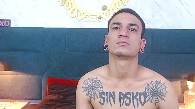 Snapshot of salome_daniel chatting on October 2025 07:43:01 PM salome daniel online show from October 2025 07:43:01 PM