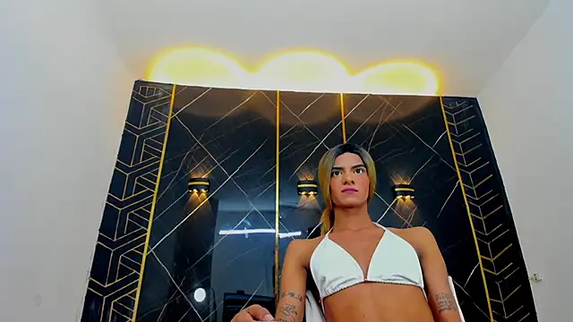 Isabella stanford2 online show from January 2025 07:22:01 AM