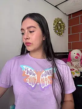 kanne mia online show from February 2025 07:55:01 PM