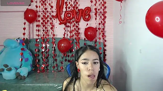 stephania t online show from February 2025 04:52:01 PM