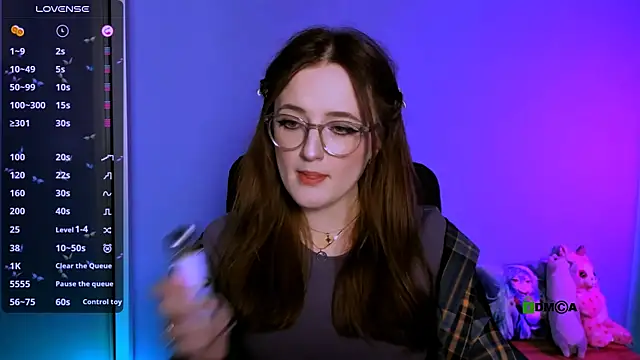 luna berryy online show from November 2025 08:16:01 PM