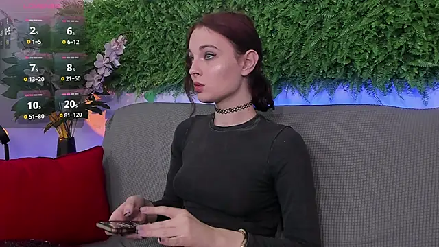 AprilAvery online show from March 2025 04:13:02 PM