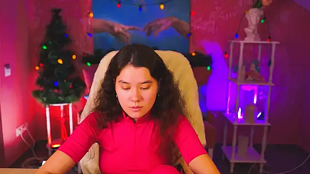 LeesaLee online show from December 2024 11:11:02 AM