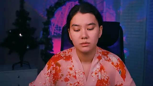 LeesaLee online show from December 2024 11:15:01 AM