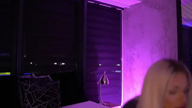 Candy Ivy online show from November 2025 07:05:02 PM