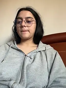 Cassie-millers online show from January 2025 10:49:02 PM